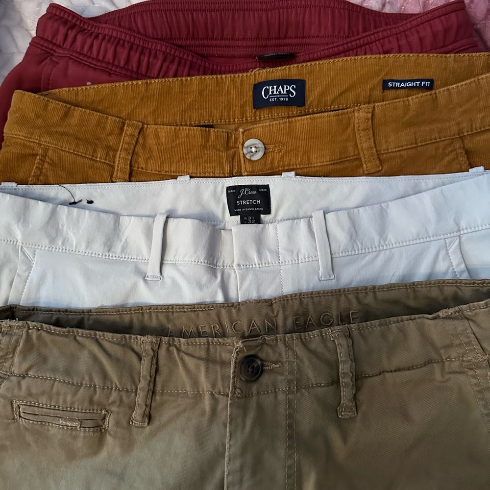 Lot of 4 pair men’s wear size medium
